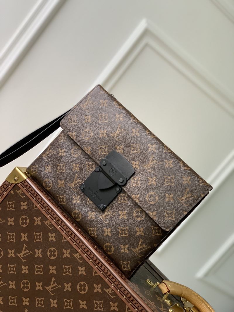 LV Clutch Bags